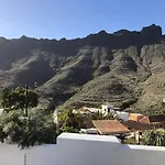 Acoran Apartmán *